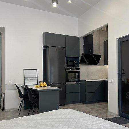 Miamo Apart Городоцька 45 Lviv Exteriör bild